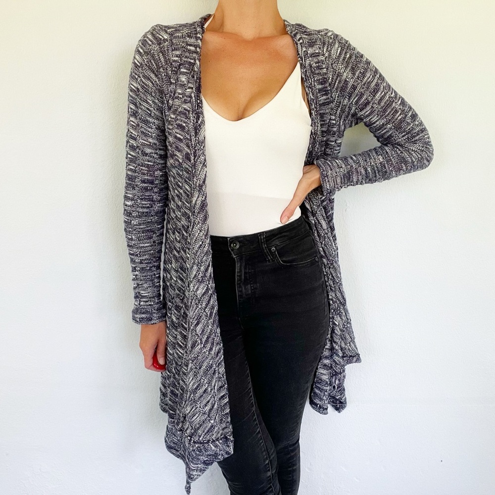 Charming Charlie blue white knit long drape waterfall cardigan size medium